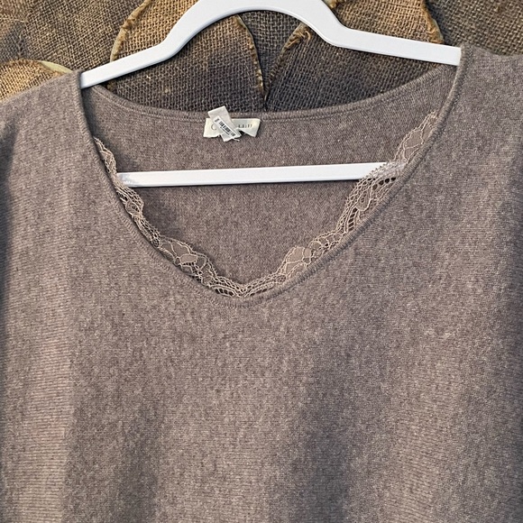 Garnet Hill Cashmere Lace-Trimmed Oversized Sweater - Picture 3 of 6